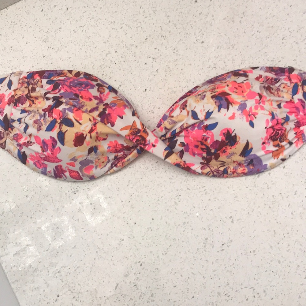 H&M bikini top - Picture 2 of 3